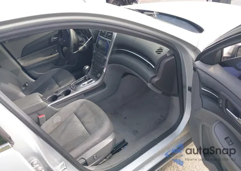 2013 Chevrolet Malibu 1Ls z USA, uszkodzony, nr VIN 1G11B5SA5DF219582